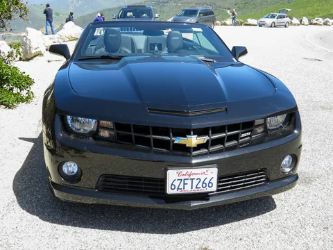 Vores lejebil, en Chevrolet Camaro SS 6.2 liter V8 med 400 hk. Rimelig sjov bil, men ret forslugen.