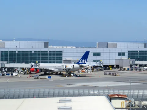 Suk, hjemad mod København med SAS. Vi hader at forlade San Francisco.
