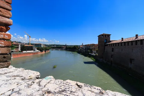 Italien
