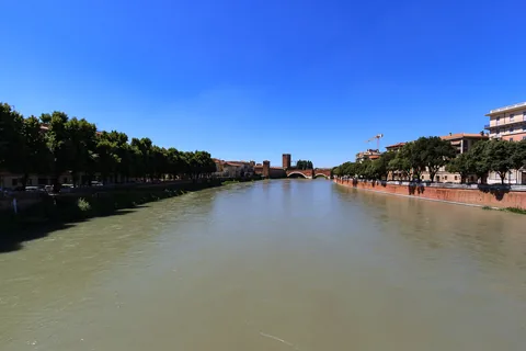 Italien
