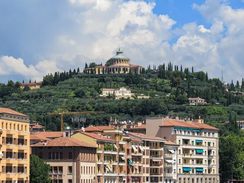 Italien