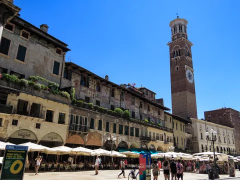 Italien