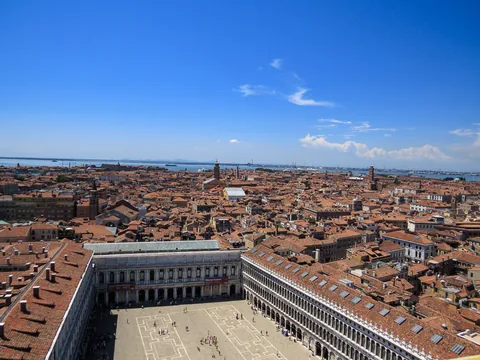 Italien