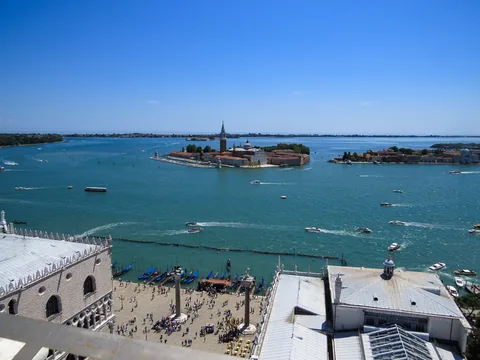 Italien