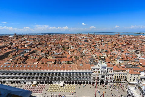 Italien