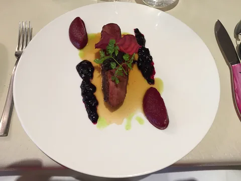 Endnu en sublim frokost på L'Atalier du Peintre i Colmar, Alsace.