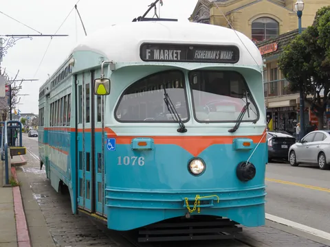 Smukke gamle sporvogne i San Francisco, USA
