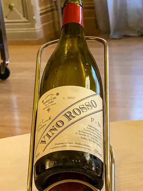 Middag på Da Francesco i Cherasco, Piemonte, Italien. Wauw, de smukkeste lokaler vi har spist i til dato, med vægmalerier fra helt tilbage til 1772. Og maden var også fantastisk.