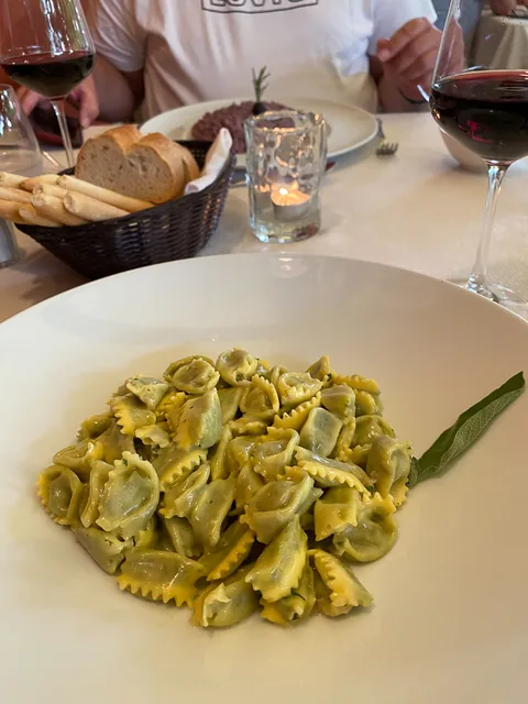 Middag på vores stamrestaurant i Dogliani, Il Torchio