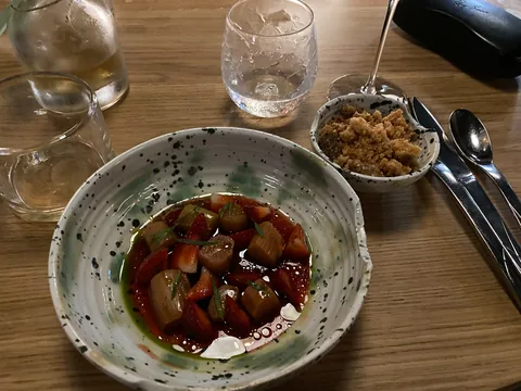 Middag på den fantastiske 1 stjernede Michelinrestaurant l'Alchemille i Kaysersberg, Alsace, hvor køkkenchefen Jerome Jaegle tryller i køkkenet.