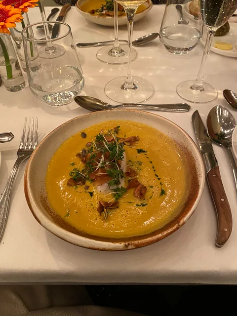 På vej til Alsace i efterårsferien sammen med Cathrine og Karsten, med stop på Løjt Kro / Restaurant Knapp, inden turen sydover.