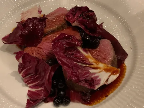 Årets sidste restaurantbesøg med Glenn og Lene, turen gik til Restaurant Palægade, hvor Lene og Rikke hoppede på Julefrokostmenuen, og Glenn og Michael gik efter deres 5 retters menu. Dertil lidt forskellige øl.